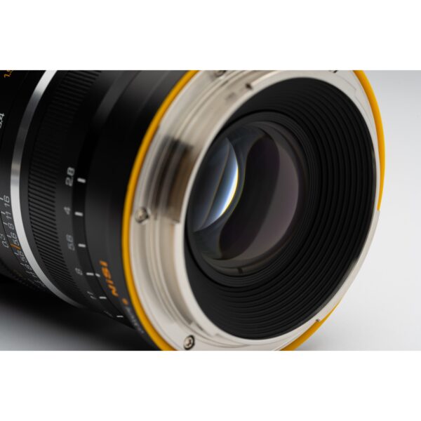NiSi 16mm f/2.8 ASPH - Objetiva Ultra Grande Angular para Médio Formato - Image 8