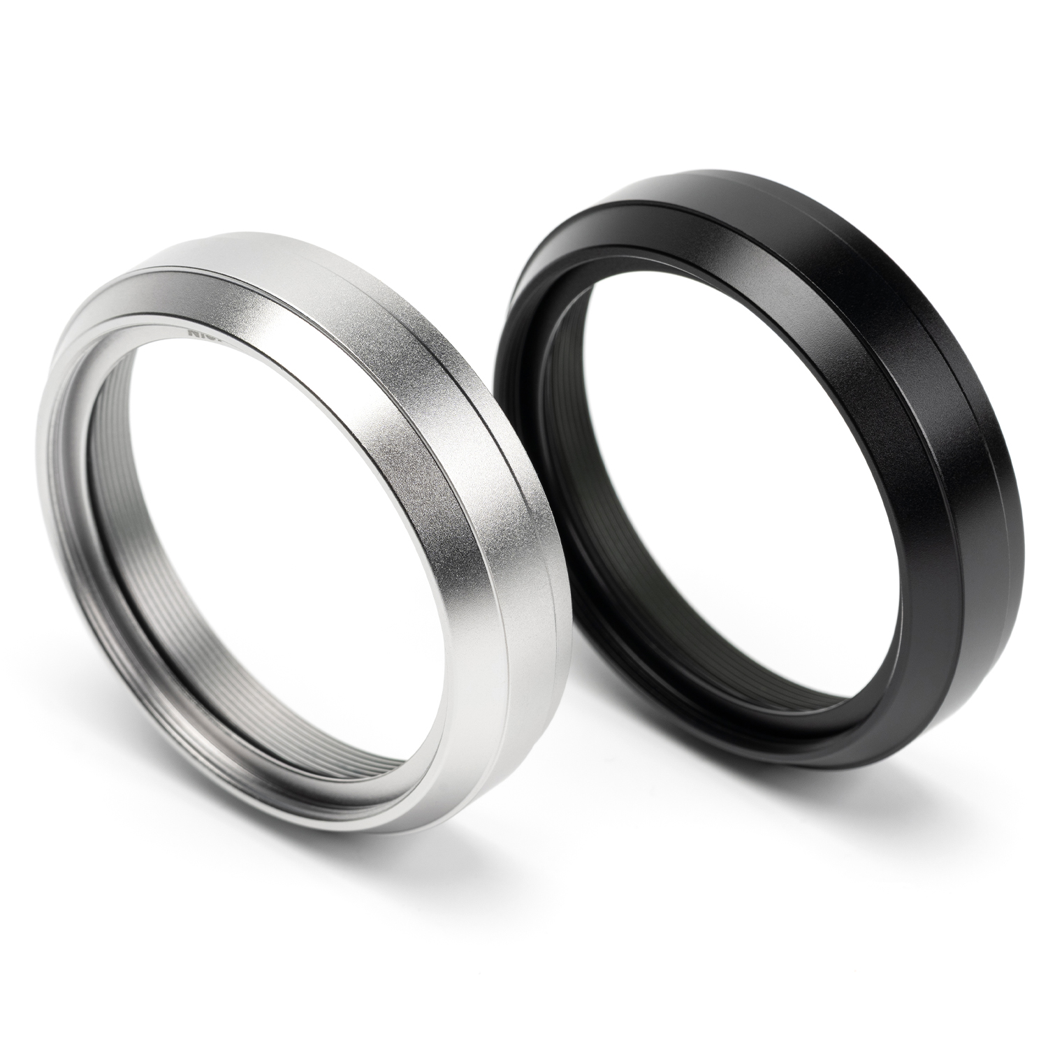 NiSi Filtro NC UV II com Rosca Frontal de 49mm para Fujifilm Série X100 1 Filtro NiSi NC UV II para Fujifilm Série X100 com rosca frontal de 49mm, proteção ótica e revestimento Nano. Disponível em preto ou prateado.